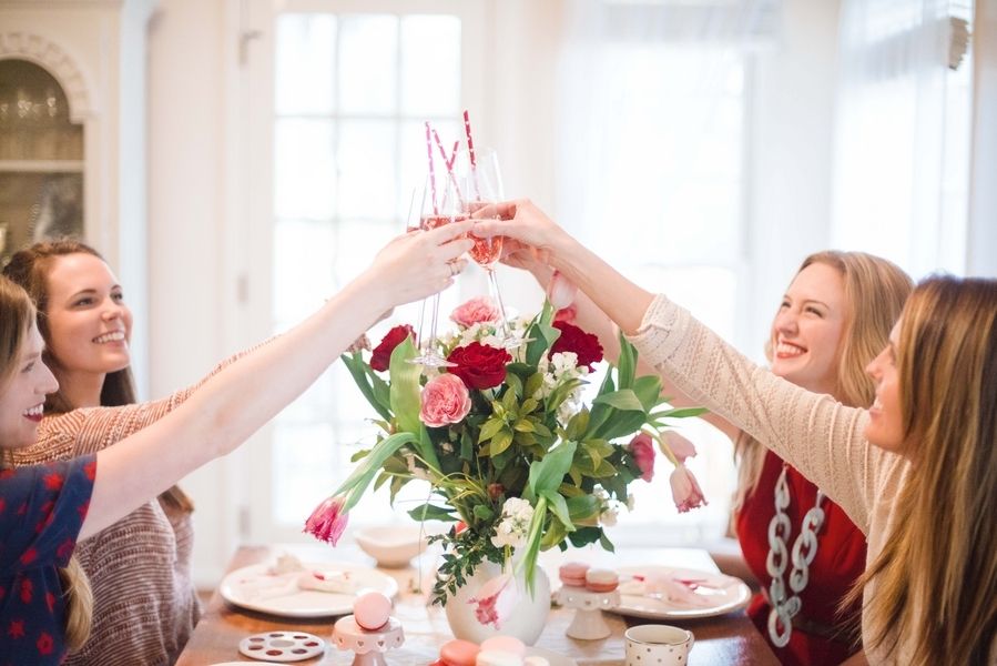 GALentine's Day Macaron Party with Your Besties! www.theperfectpalette.com - Love Be Photography, florals by SArias Creates, Hazy Skies Lettering