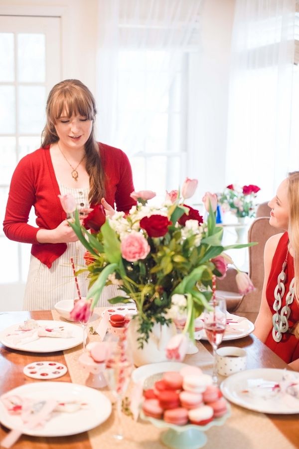 GALentine's Day Macaron Party with Your Besties! www.theperfectpalette.com - Love Be Photography, florals by SArias Creates, Hazy Skies Lettering