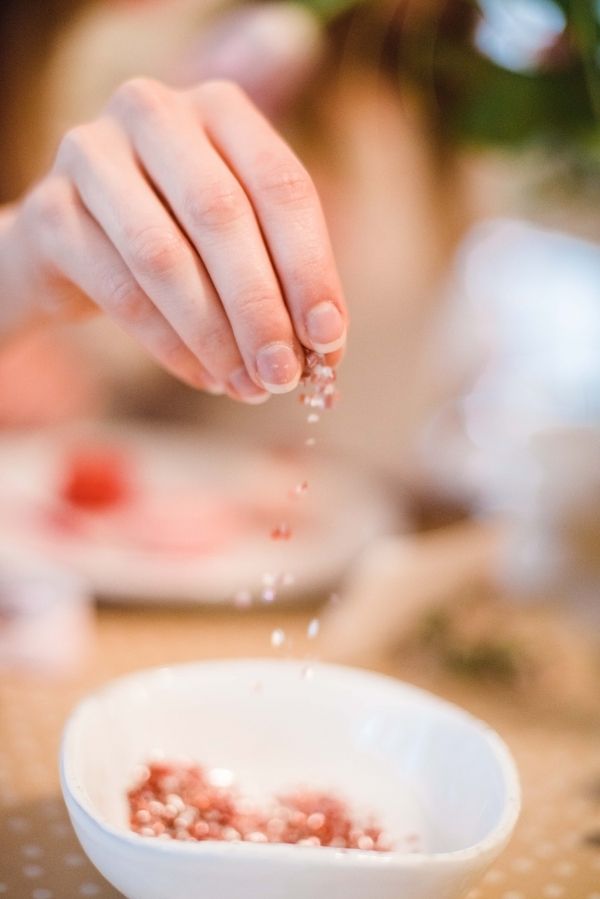 GALentine's Day Macaron Party with Your Besties! www.theperfectpalette.com - Love Be Photography, florals by SArias Creates, Hazy Skies Lettering