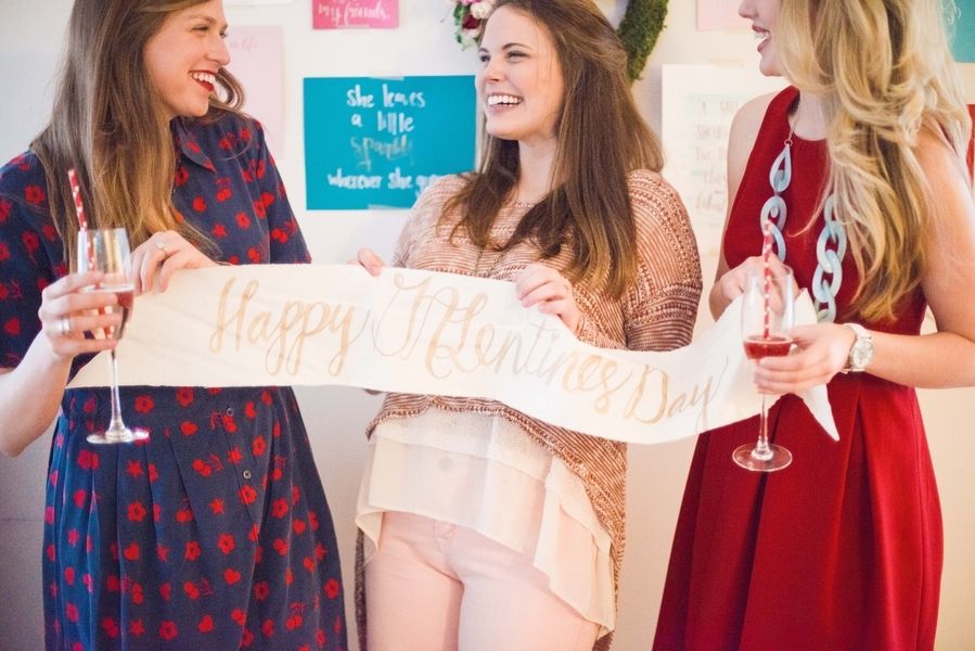 GALentine's Day Macaron Party with Your Besties! www.theperfectpalette.com - Love Be Photography, florals by SArias Creates, Hazy Skies Lettering