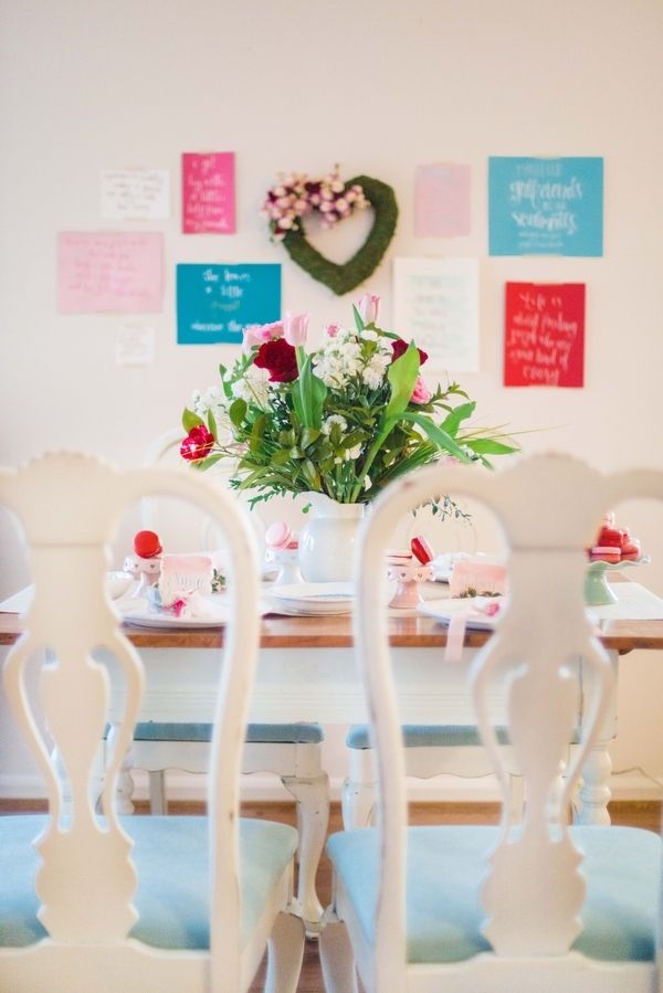 GALentine's Day Macaron Party with Your Besties! www.theperfectpalette.com - Love Be Photography, florals by SArias Creates, Hazy Skies Lettering