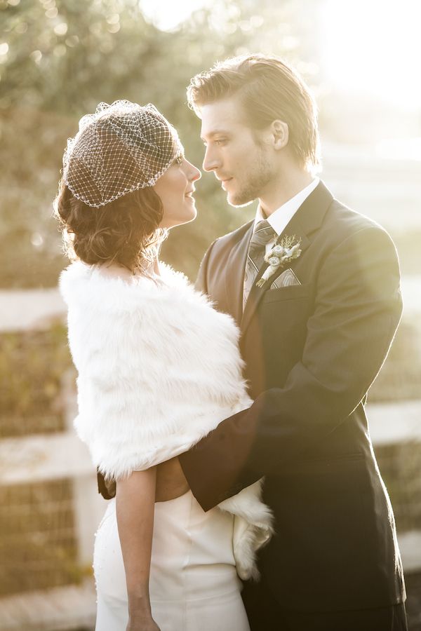 Winter Meets Old Hollywood Style - www.theperfectpalette.com - Elizabeth Victoria Phase 4 Photography, Knot Just Flowers