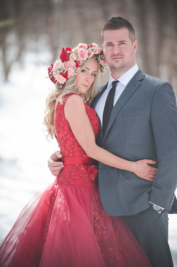 A Heart Warming Winter Wonderland - www.theperfectpalette.com - Jenni Grace Photography, The Blue Daisy Floral Designs