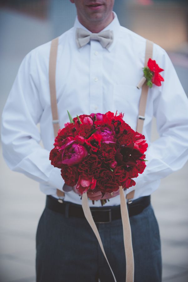 Cozy Winter Wedding Inspiration - www.theperfectpalette.com - Jenni Grace Photography, Devoted to You Events, The Blue Daisy Floral Designs