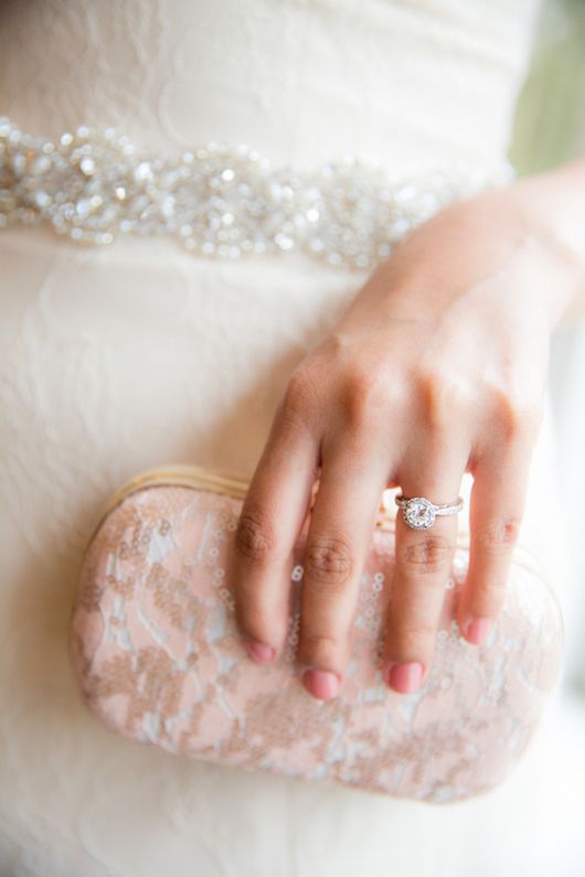 Ombré Valentine Inspiration with Fabulous Florals - www.theperfectpalette.com - Joanna Moss Photography, Umbrella Events, Vivio Flowers