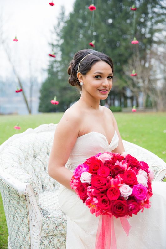 Ombré Valentine Inspiration with Fabulous Florals - www.theperfectpalette.com - Joanna Moss Photography, Umbrella Events, Vivio Flowers