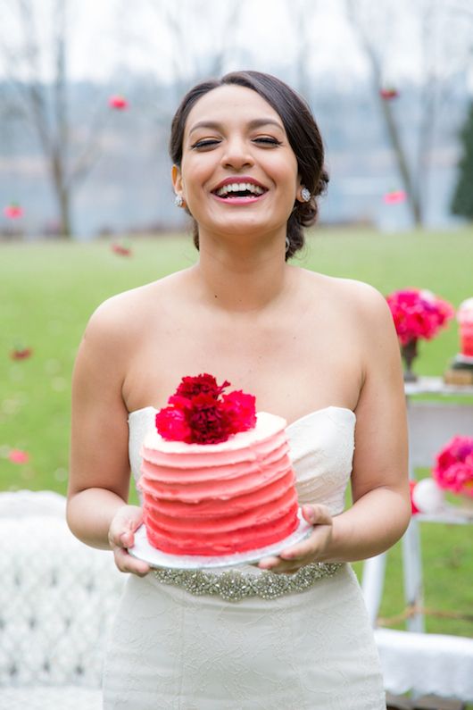 Ombré Valentine Inspiration with Fabulous Florals - www.theperfectpalette.com - Joanna Moss Photography, Umbrella Events, Vivio Flowers