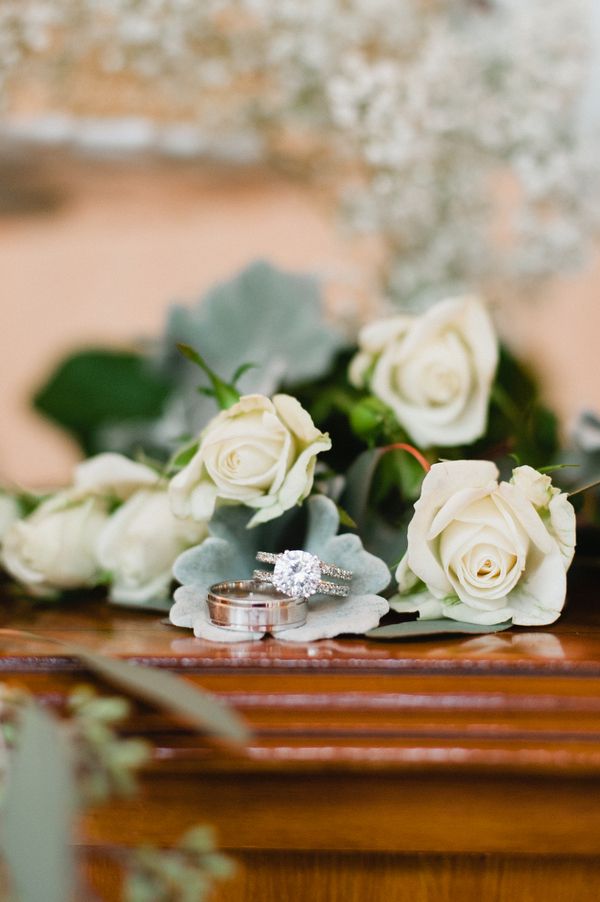 A Lavender Styled Shoot with Blooms + Macarons - www.theperfectpalette.com - Meredith McKee Photography, Bloom by Tara