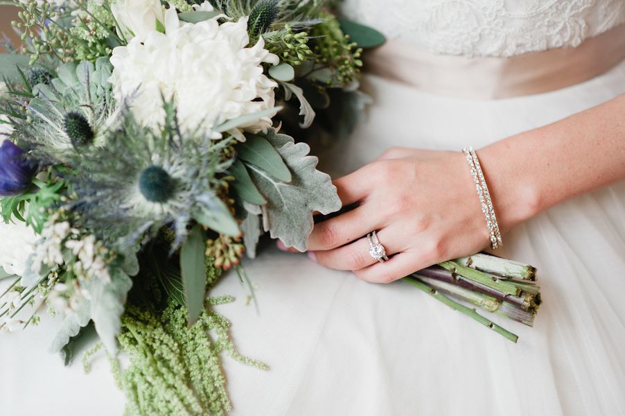 A Lavender Styled Shoot with Blooms + Macarons - www.theperfectpalette.com - Meredith McKee Photography, Bloom by Tara