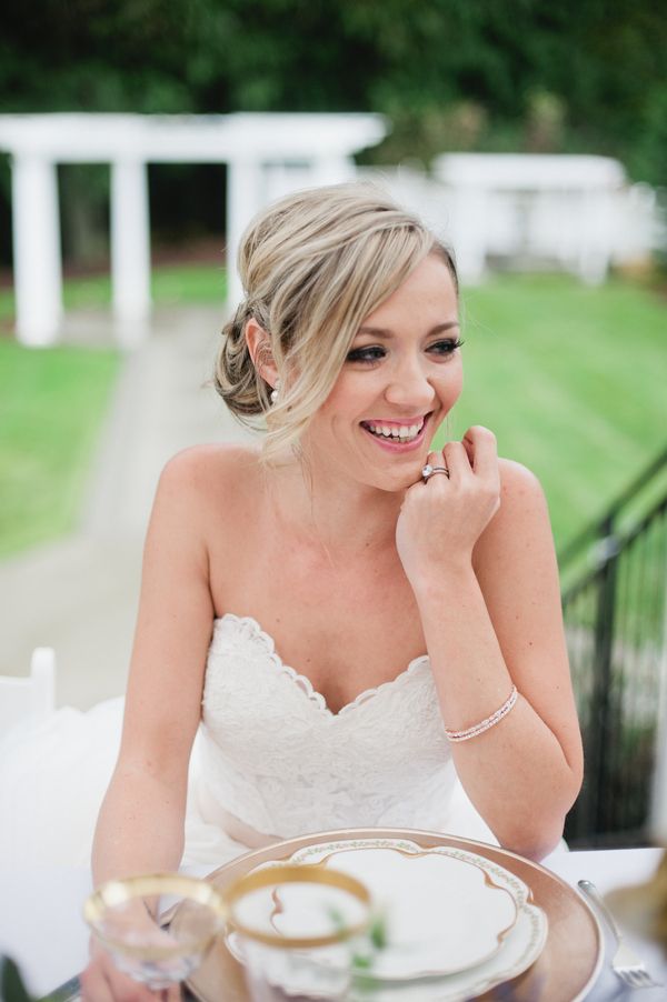 A Lavender Styled Shoot with Blooms + Macarons - www.theperfectpalette.com - Meredith McKee Photography, Bloom by Tara