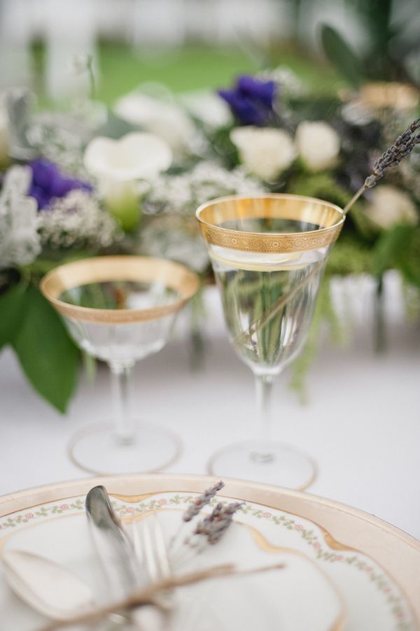 A Lavender Styled Shoot with Blooms + Macarons - www.theperfectpalette.com - Meredith McKee Photography, Bloom by Tara