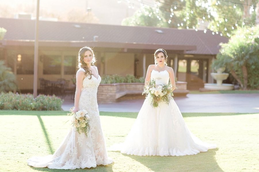 French Inspired Wedding Inspiration - www.theperfectpalette.com - Pauline Conway Photography, Cheri's Vintage Table, Boho Chic Florals