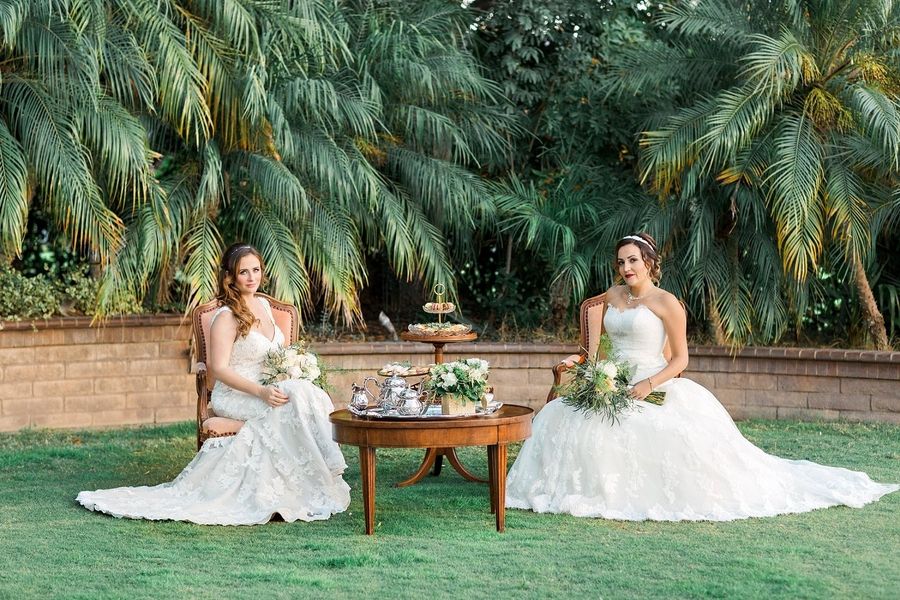 French Inspired Wedding Inspiration - www.theperfectpalette.com - Pauline Conway Photography, Cheri's Vintage Table, Boho Chic Florals