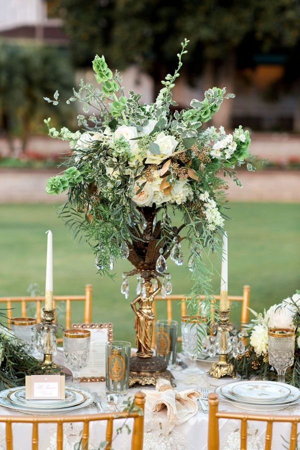 French Inspired Wedding Inspiration - www.theperfectpalette.com - Pauline Conway Photography, Cheri's Vintage Table, Boho Chic Florals