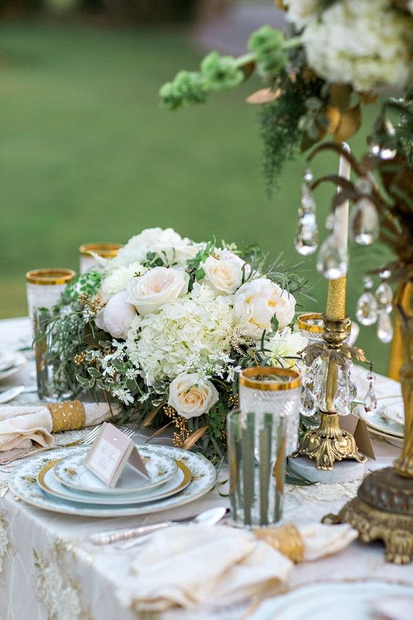 French Inspired Wedding Inspiration - www.theperfectpalette.com - Pauline Conway Photography, Cheri's Vintage Table, Boho Chic Florals