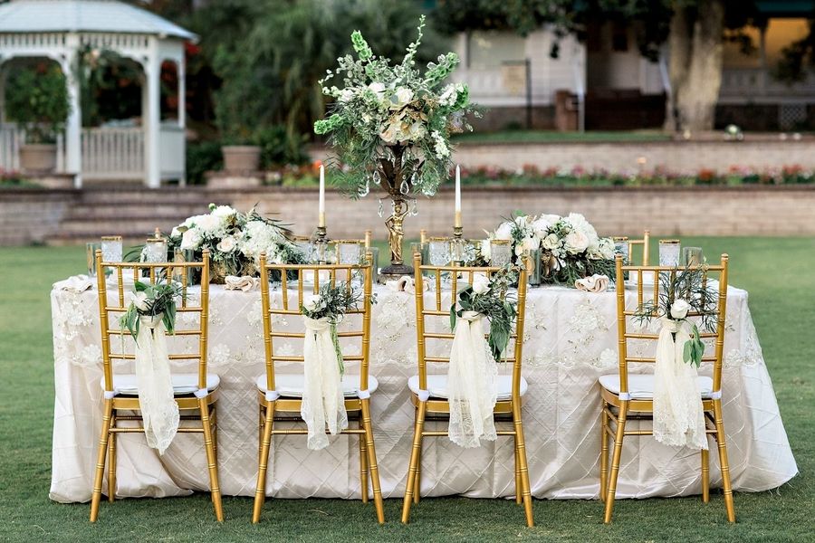 French Inspired Wedding Inspiration - www.theperfectpalette.com - Pauline Conway Photography, Cheri's Vintage Table, Boho Chic Florals