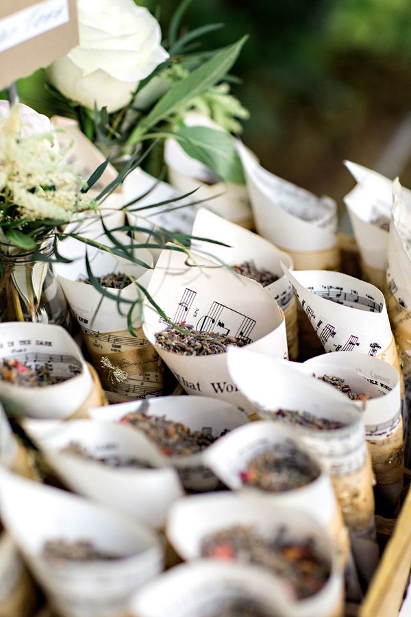 French Inspired Wedding Inspiration - www.theperfectpalette.com - Pauline Conway Photography, Cheri's Vintage Table, Boho Chic Florals