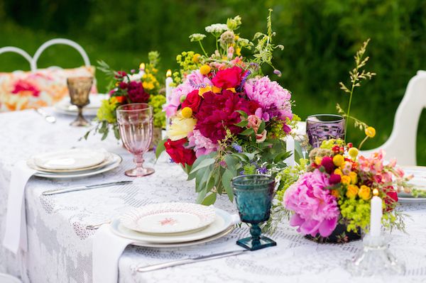 Colorful Farm Wedding Inspiration - www.theperfectpalette.com - Costamagna Design, Ayres Photography