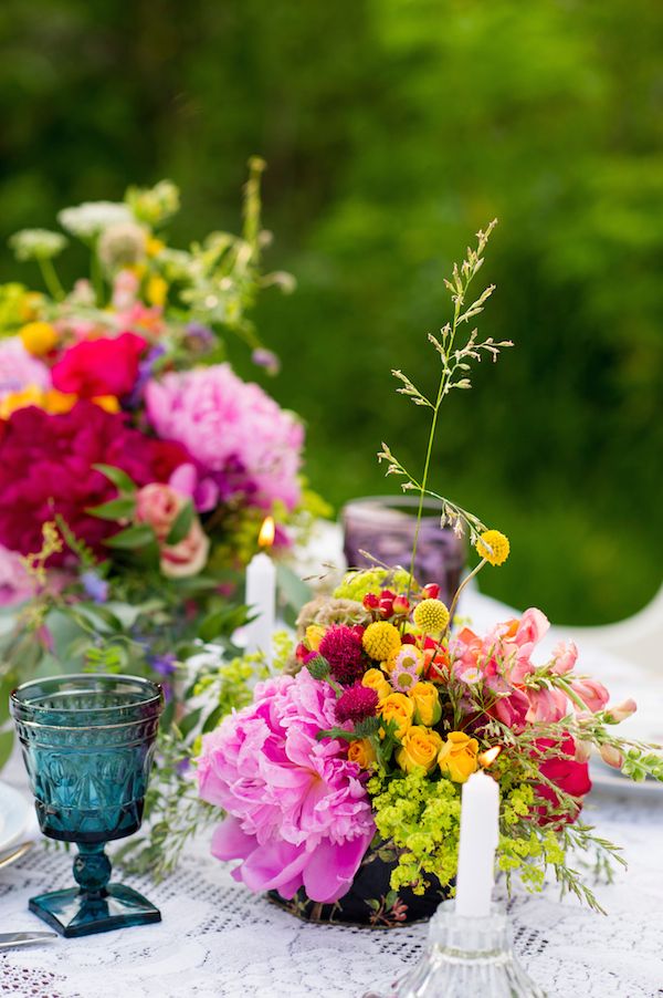 Colorful Farm Wedding Inspiration - www.theperfectpalette.com - Costamagna Design, Ayres Photography