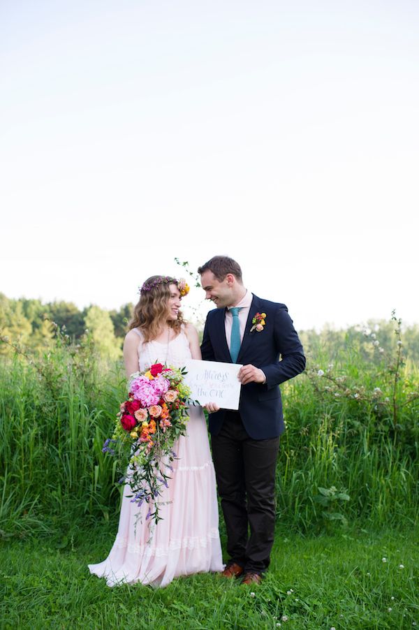 Colorful Farm Wedding Inspiration - www.theperfectpalette.com - Costamagna Design, Ayres Photography