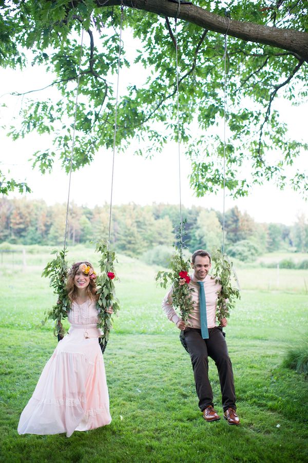 Colorful Farm Wedding Inspiration - www.theperfectpalette.com - Costamagna Design, Ayres Photography