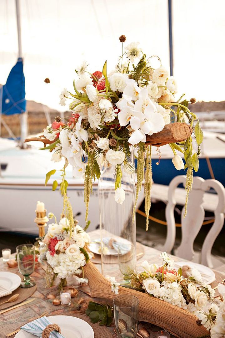 Styled Shoot: Nautical Wedding Ideas by Design Loves Detail - www.theperfectpalette.com - Azure B Photography & Cherie Hogan Photography