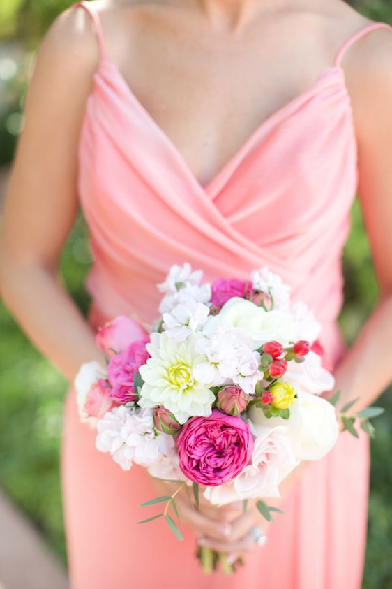  A Classic Wedding with A Coral and Pink Palette