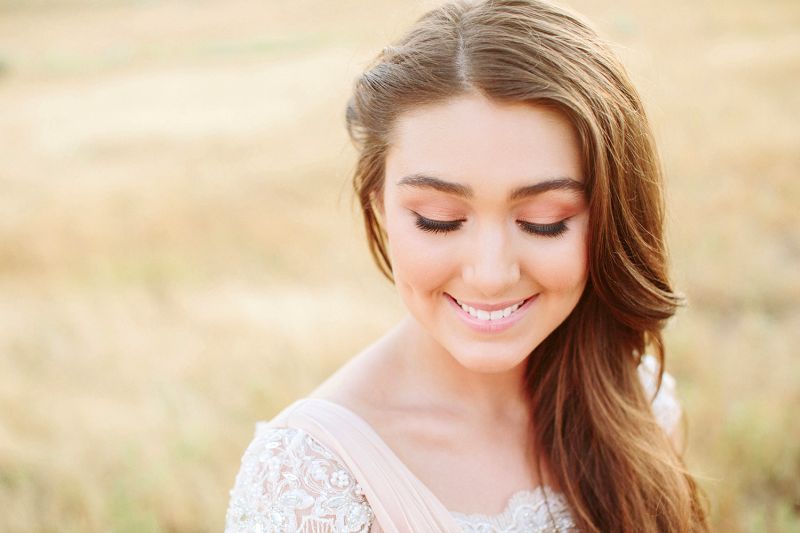 Styled Shoot: Sweet and Dreamy in Pink and Gold - www.theperfectpalette.com - Stephanie Sunderland Photography