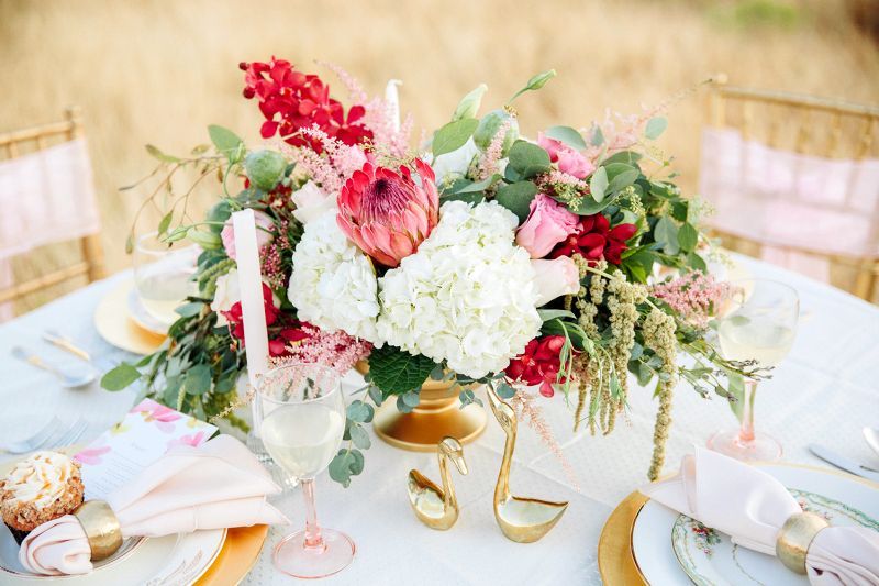 Styled Shoot: Sweet and Dreamy in Pink and Gold - www.theperfectpalette.com - Stephanie Sunderland Photography