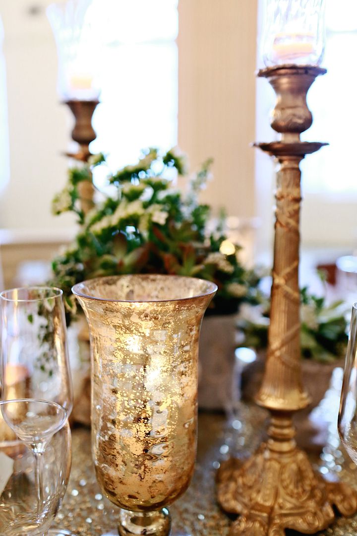 Mint and Gold Wedding Inspiration at the Biltmore Ballrooms - www.theperfectpalette.com - Lemiga Events, Melissa Prosser Photography