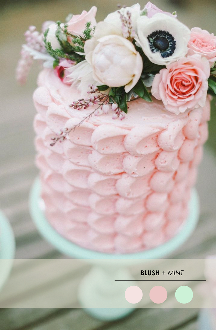 13 Wedding Cakes that Wow! www.theperfectpalette.com - Tips for How to Design the Cake of Your Dreams!