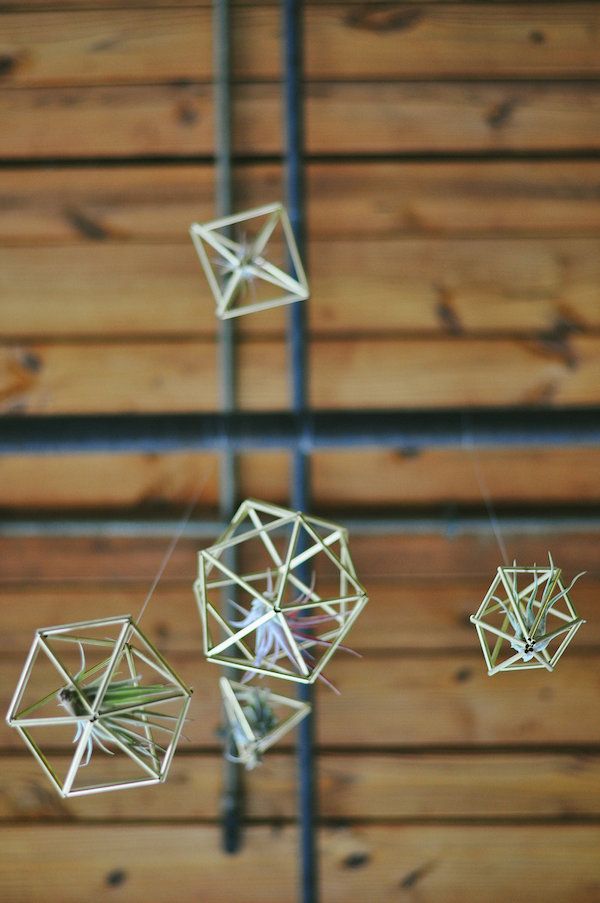 A Geometric & Modern Shoot: Styled at Ambient Plus Studios - www.theperfectpalette.com - Green and white color palette