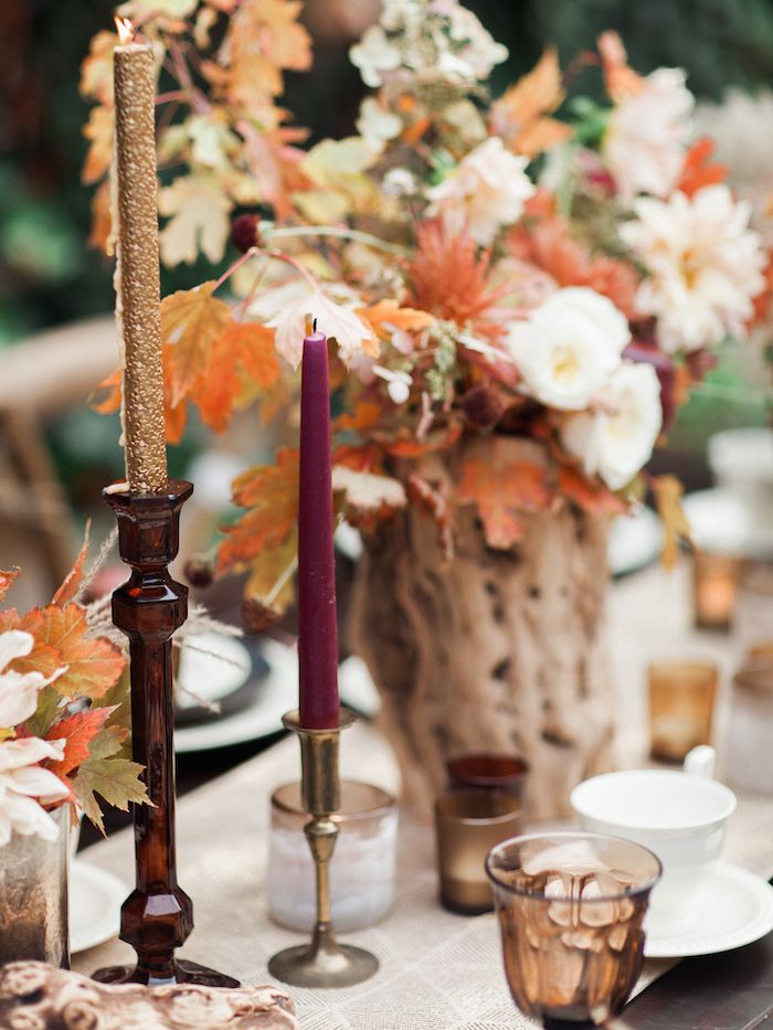 A Thanksgiving Tablescape Styled with Rich Warm Tones - www.theperfectpalette.com - Leslie Dawn Events + Megan Robinson Photography