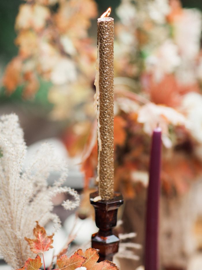 A Thanksgiving Tablescape Styled with Rich Warm Tones - www.theperfectpalette.com - Leslie Dawn Events + Megan Robinson Photography