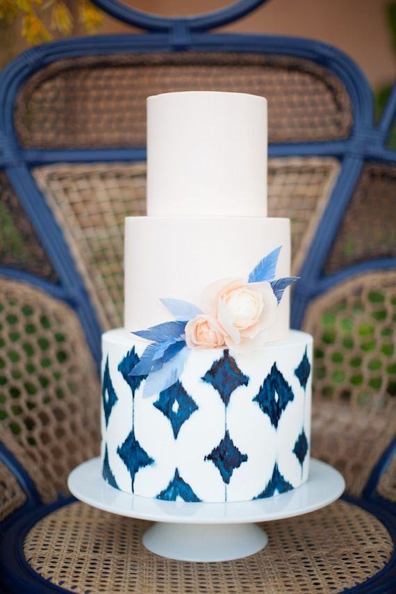 Blue Beauties: Wedding Ideas by Color - www.theperfectpalette.com - The Perfect Palette