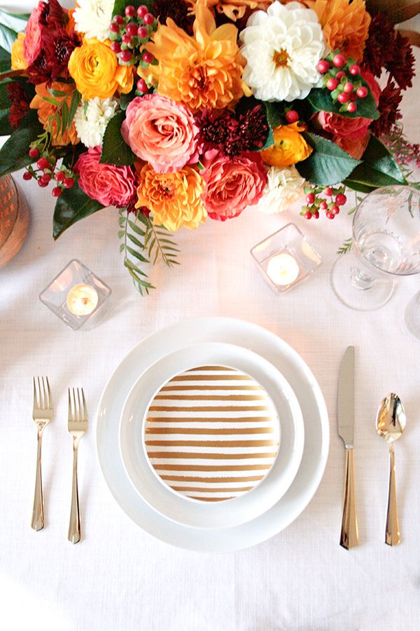 Modern Metallics Styled with Fall Colors - www.theperfectpalette.com - Color ideas for weddings + parties