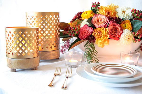 Modern Metallics Styled with Fall Colors - www.theperfectpalette.com - Color ideas for weddings + parties