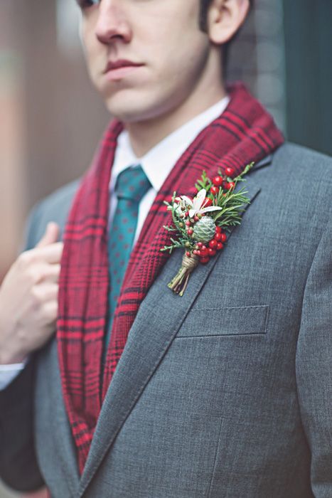 Pretty Plaid Holiday Inspired Wedding Ideas - www.theperfectpalette.com - Creative Styling Ideas