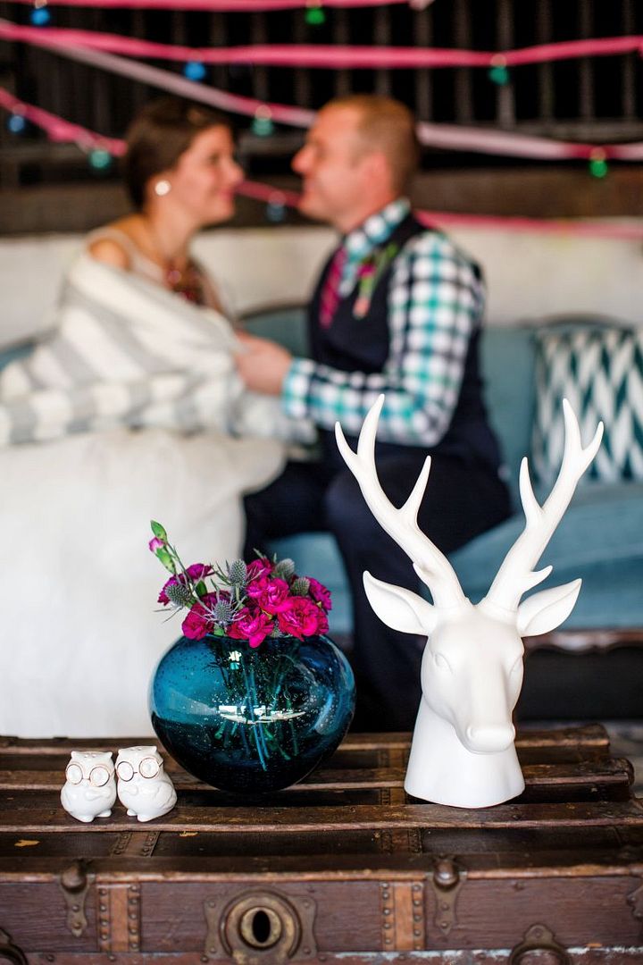 Mod + Bright Christmas Inspiration  - www.theperfectpalette.com - Izzy Hudgins Photography, French Knot Studios