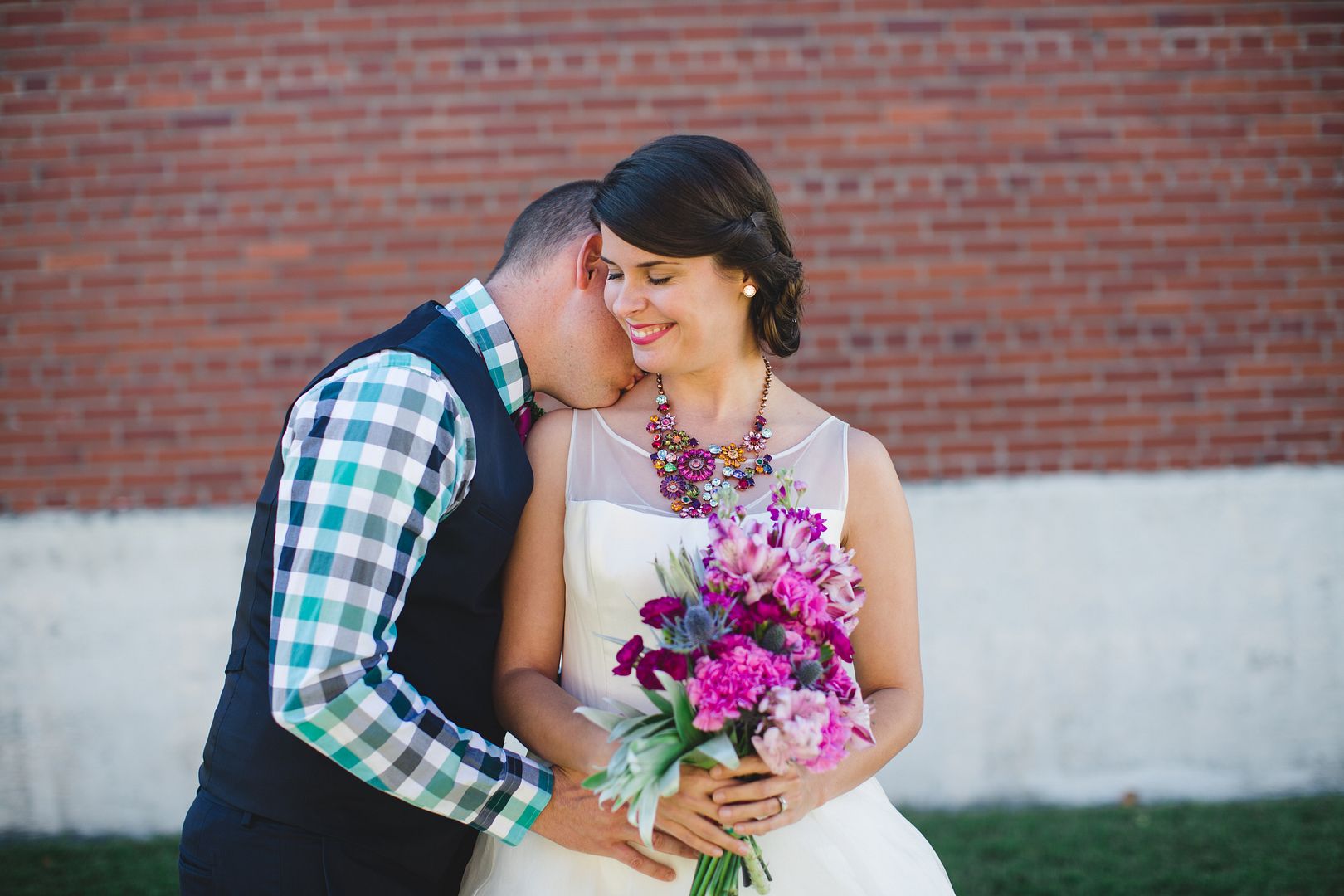 Mod + Bright Christmas Inspiration  - www.theperfectpalette.com - Izzy Hudgins Photography, French Knot Studios