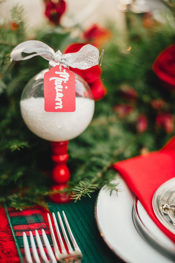 Holiday Inspired Tablescape Ideas - www.theperfectpalette.com - Styled by The Bride Link + Custom Love Gifts, Photography by JoPhoto, Florals by L.B. Floral.