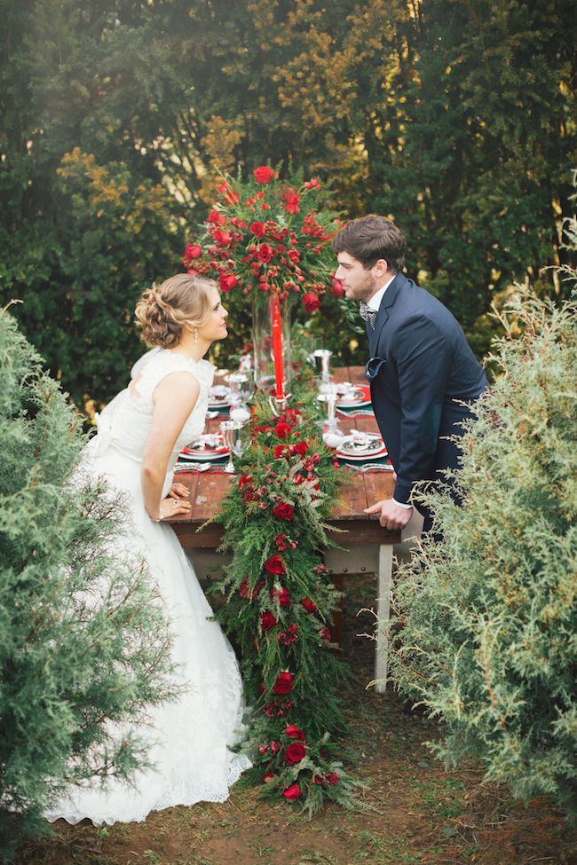 Holiday Inspired Tablescape Ideas - www.theperfectpalette.com - Styled by The Bride Link + Custom Love Gifts, Photography by JoPhoto, Florals by L.B. Floral.