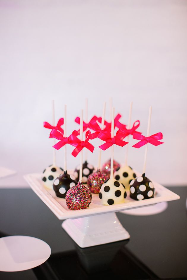 Colorful Kate Spade Inspired NYE Ideas - www.theperfectpalette.com - Caitlin Thomas Photography, {SHE} Shayla Hawkins Events