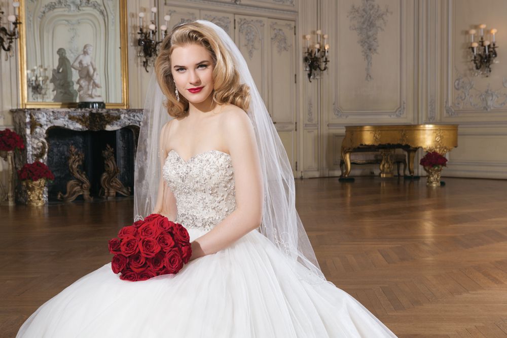 Justin Alexander Wedding Gown Collection - www.theperfectpalette.com - Wow Worthy!