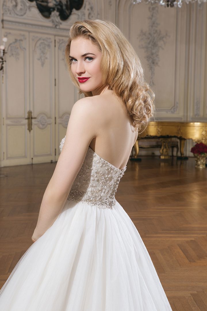 Justin Alexander Wedding Gown Collection - www.theperfectpalette.com - Wow Worthy!