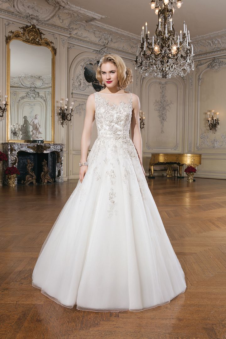 Justin Alexander Wedding Gown Collection - www.theperfectpalette.com - Wow Worthy!