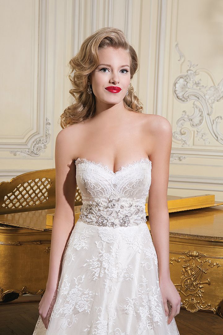 Justin Alexander Wedding Gown Collection - www.theperfectpalette.com - Wow Worthy!