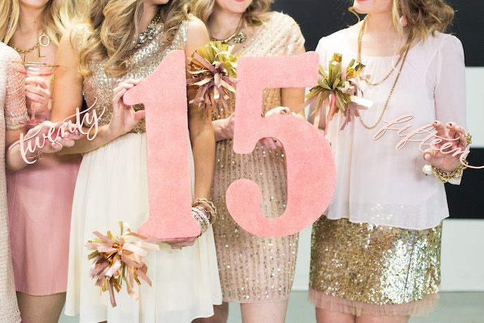 I'm so Fancy | New Years Wedding Inspiration - www.theperfectpalette.com - The Southern Table + Ben Q. Photography