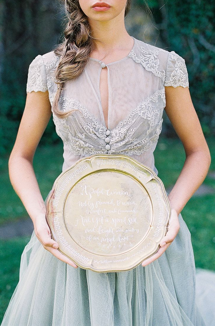 Frost Blue Wedding Inspiration - www.theperfectpalette.com - Color Ideas for Weddings + Parties