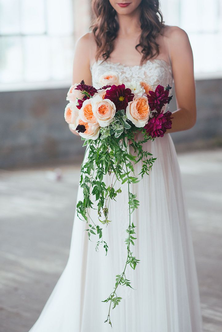 Styled Pretty: Winter Wedding Inspiration - www.theperfectpalette.com - Hilary Grace Photography - florals by Bonney Blooms